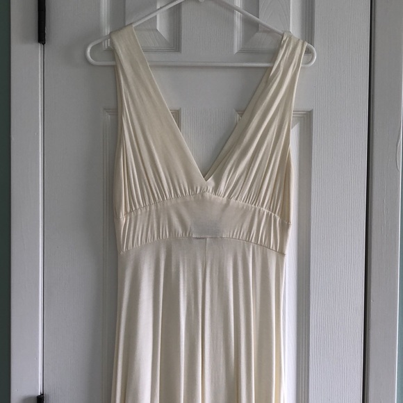 Soft Cream Summer Sundress - Picture 5 of 9